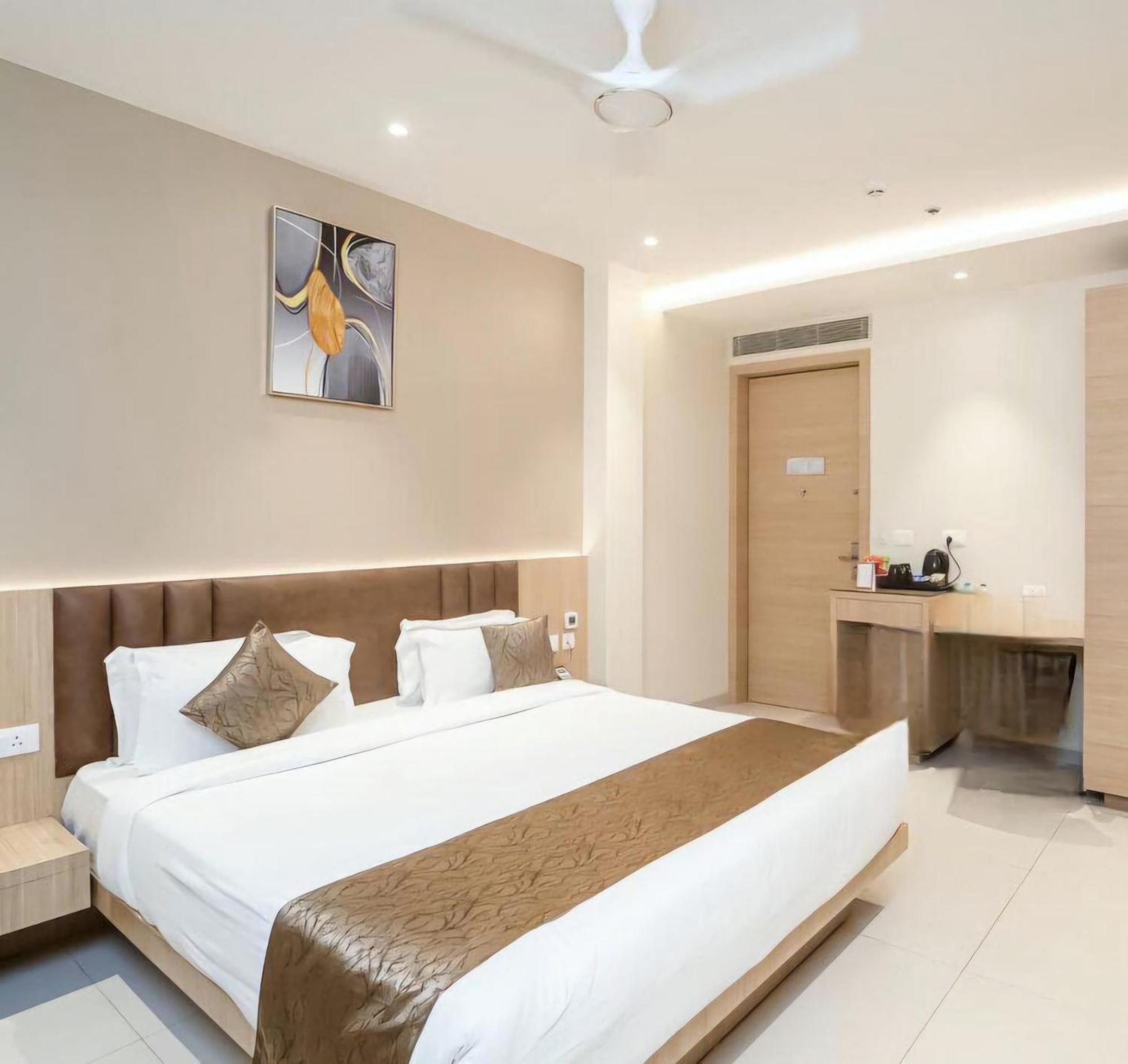Hotel Ramida Plaza At Delhi Airport New Delhi Exterior foto